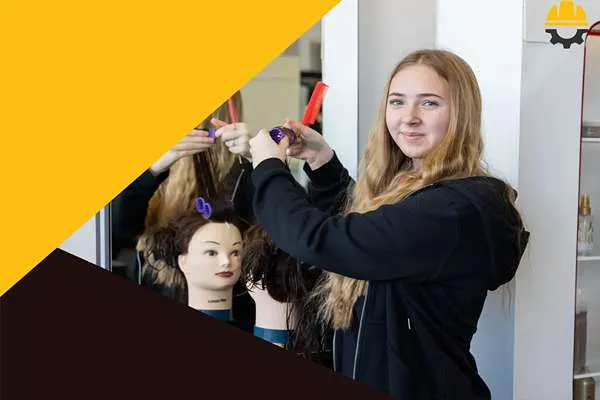 آموزشگاه آرایشگری هرا صدرا (بلوار حافظ)