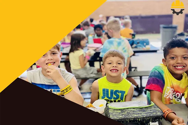 دبستان شقایق صدرا شیراز