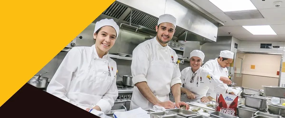 5 تا از بهترین آموزشگاه های آشپزی و شیرینی پزی شهرک گلستان شیراز (10)