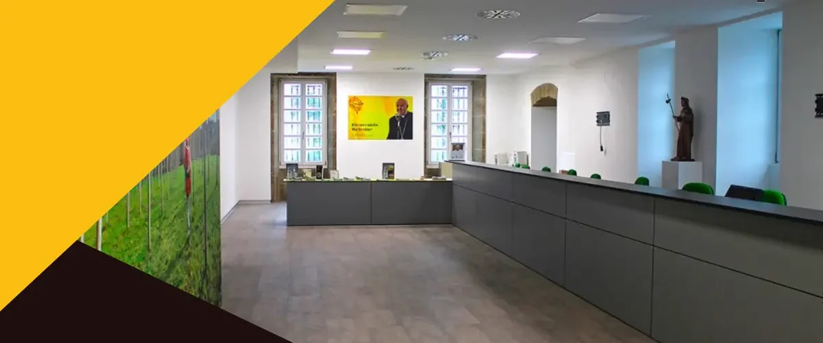 راهنمای انتخاب دفاتر زیارتی در شیراز